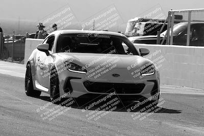 media/Dec-03-2023-Speed Ventures (Sun) [[63e011f1de]]/1-Pre Grid-Track Entry/